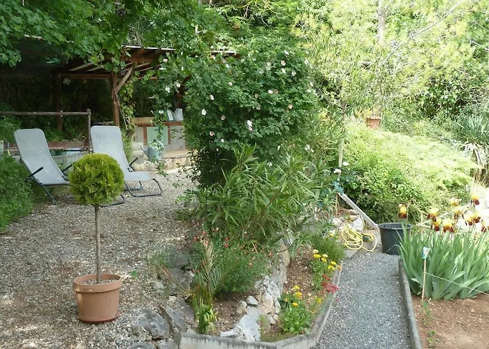The Old Forge, La Chapelle 度假居